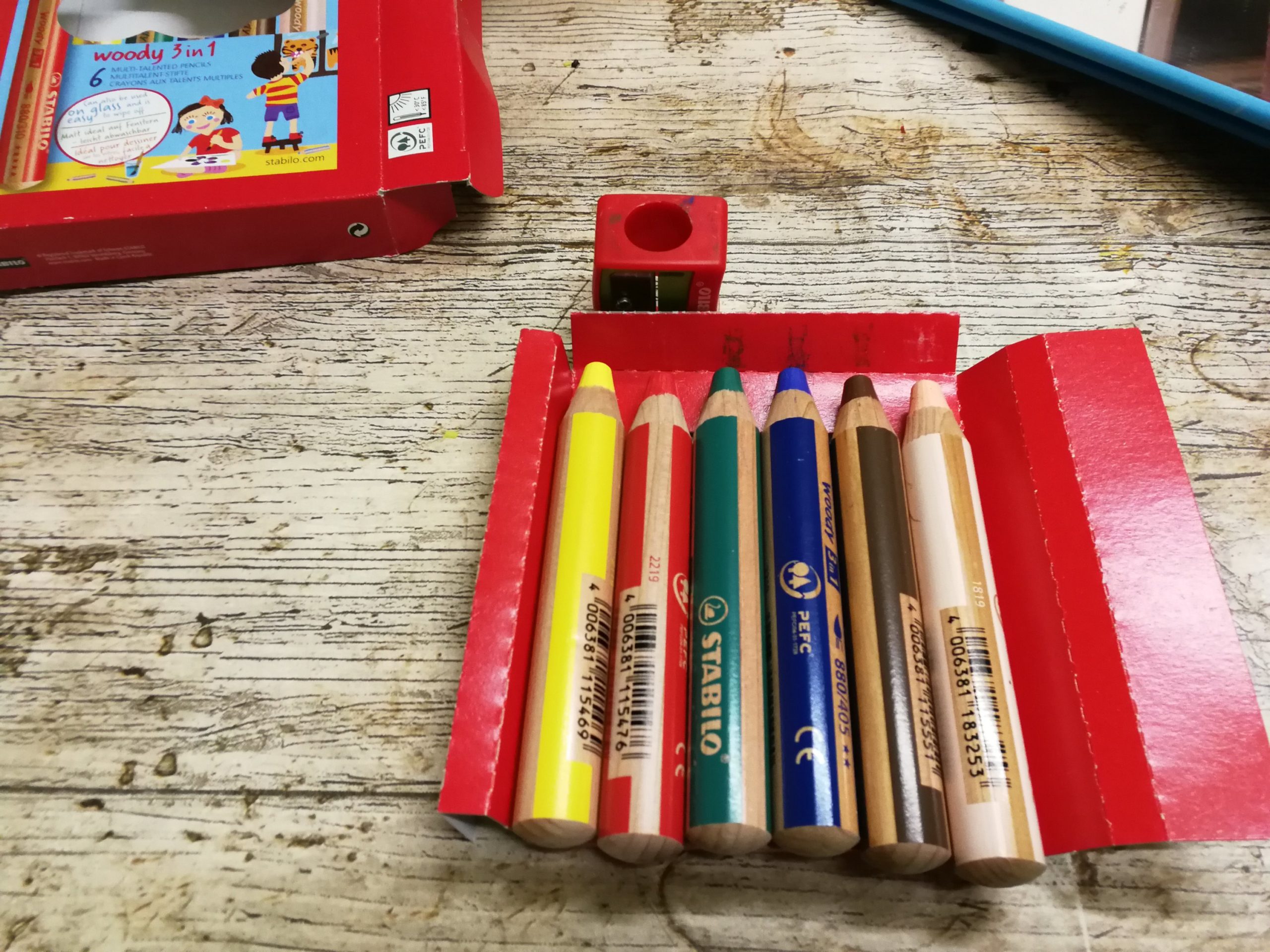 CréAttitude Chartres - NOUVEAUTE : Les crayons 3-1 Woody STABILO sont  arrivés ! Découvrez vite ces crayons tout terrain : crayon de couleur,  craie grasse, et crayon aquarellable !!! #woody #kids #stabilo #